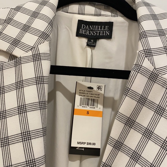 Danielle Bernstein Blazer - Picture 2 of 5